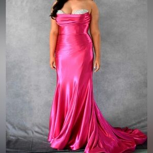 Sherri Hill size 12 prom or pageant dress